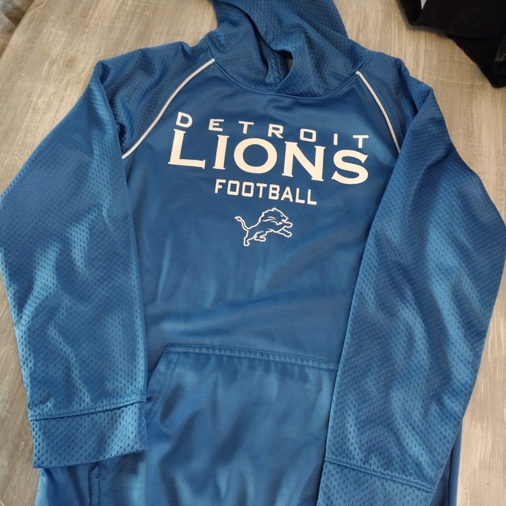 Detroit Lions youth size large 12/14 like new hoodie
